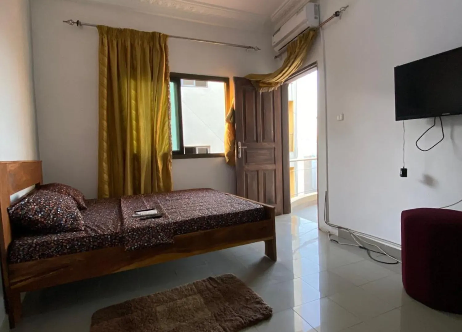 Mah Home Dakar 0*,  Senegal